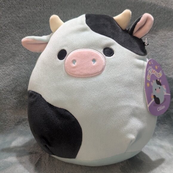 8 inch Cillian the cow Squishmallow - Picture 1 of 2